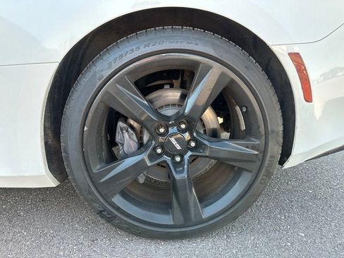 Used 2016 Chevrolet Camaro SS image 38