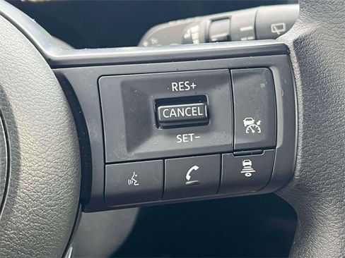 Used 2025 Nissan Kicks SV w/ Interior Electronics Package image 22