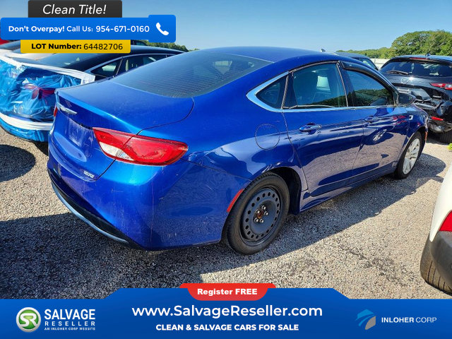 Used 2016 Chrysler 200 Limited FWD image 4