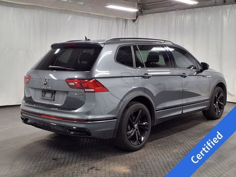Used 2024 Volkswagen Tiguan SE R-Line image 5