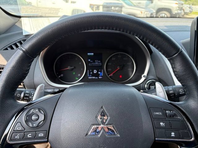 Used 2024 Mitsubishi Eclipse Cross SEL AWD/4WD image 18