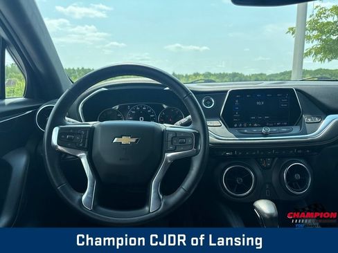 Used 2022 Chevrolet Blazer Premier AWD/4WD image 2