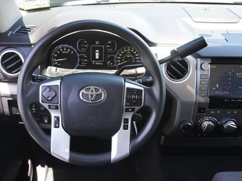 Used 2020 Toyota Tundra SR5 AWD/4WD image 32