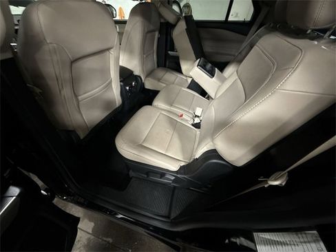 Used 2023 Ford Explorer Limited image 57