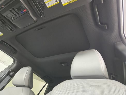 New 2026 Subaru Outback Limited XT AWD/4WD image 10