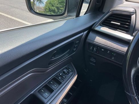 Used 2019 Honda Odyssey EX-L image 22