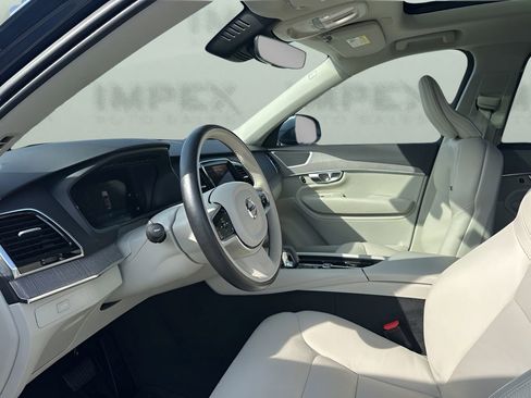 Used 2024 Volvo XC90 B6 Plus w/ Protection Package Premier image 9