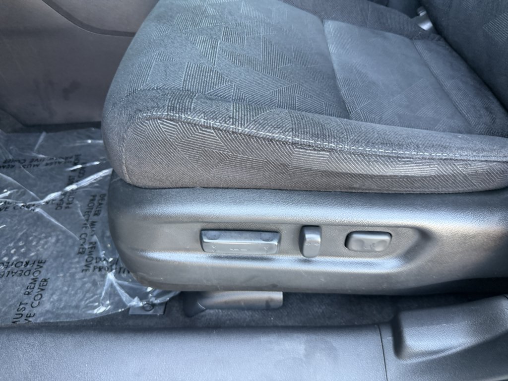 Used 2022 Honda Pilot Sport image 29