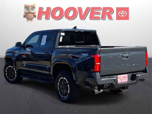 Used 2024 Toyota Tacoma TRD Sport image 6