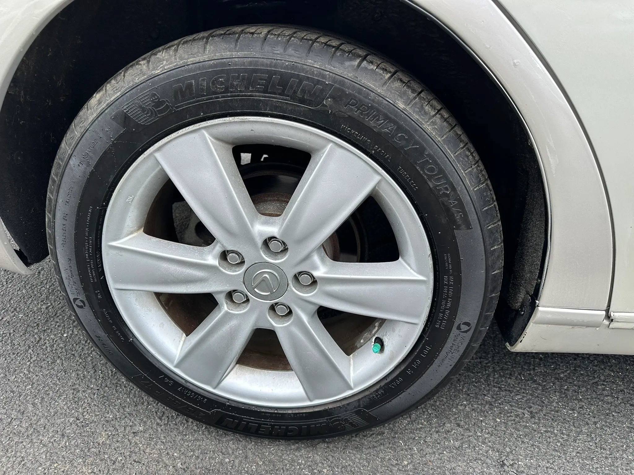 Used 2005 Lexus ES 330 w/ Preferred Accessory Pkg FWD image 12