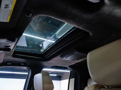 Used 2018 Cadillac Escalade ESV Platinum image 5