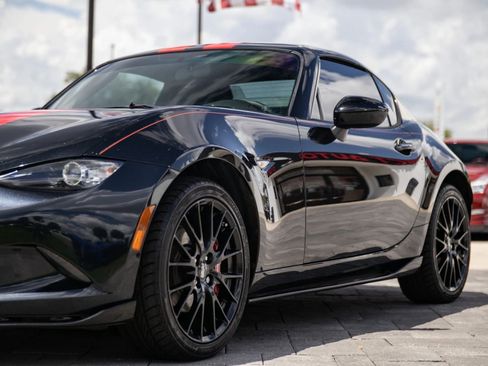 Used 2017 MAZDA MX-5 Miata RF Club w/ Brembo/BBS Package RWD image 8