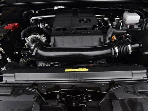 Certified 2025 Nissan Frontier SV w/ SV Convenience Package RWD image 27