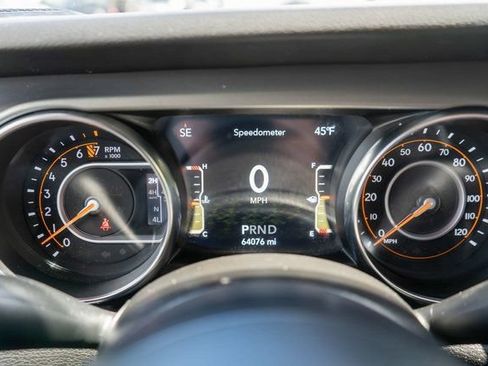 Used 2021 Jeep Gladiator Sport AWD/4WD image 19