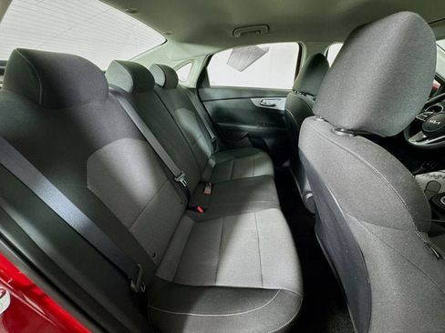 Certified 2023 Kia Forte LXS w/ LXS Technology Package FWD image 24