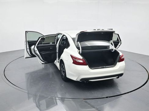 Used 2018 Nissan Altima 2.5 S w/ S Convenience Package image 44