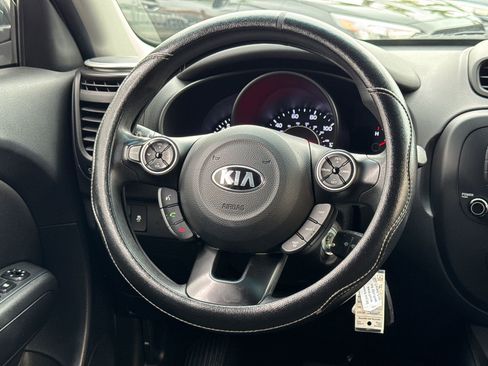 Used 2016 Kia Soul image 13