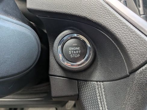 Used 2022 Subaru Forester Premium AWD/4WD image 18