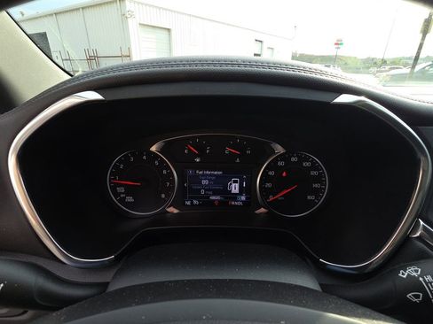 Used 2020 Chevrolet Blazer LT image 8