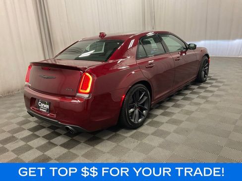 Used 2023 Chrysler 300 C RWD image 3