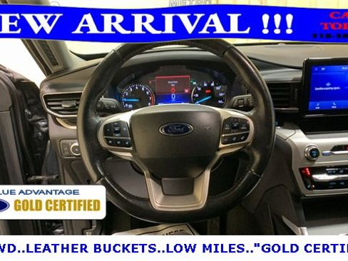 Certified 2022 Ford Explorer XLT w/ Equipment Group 202A image 35