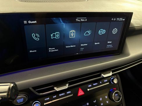 Used 2025 Hyundai Sonata Limited image 27