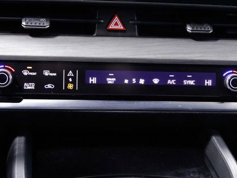 Used 2024 Kia Sportage X-Line image 30