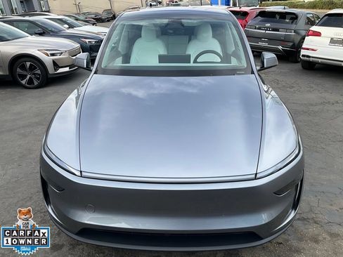 Used 2026 Tesla Model Y Long Range AWD/4WD image 96