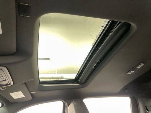 Used 2025 GMC Sierra 2500 AT4 w/ AT4 Premium Plus Package image 14