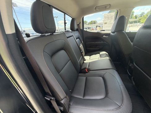 Used 2022 GMC Canyon AT4 w/ Trailering Package AWD/4WD image 17
