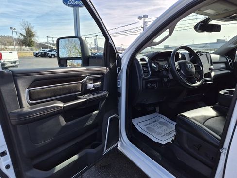 Used 2024 RAM 2500 Laramie image 11