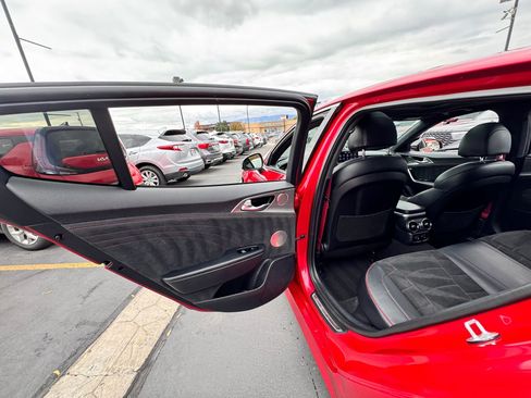 Used 2023 Kia Stinger GT2 image 24