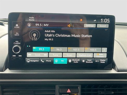 Used 2023 Honda Pilot Elite image 15