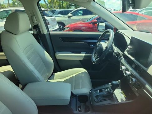 Used 2024 Honda CR-V EX-L image 3