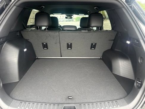 New 2027 GMC Terrain Elevation w/ Elevation Premium Package AWD/4WD image 24