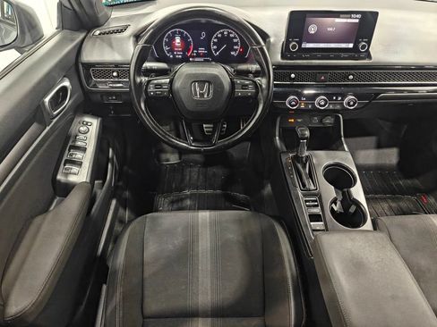Used 2023 Honda Civic Sport image 4