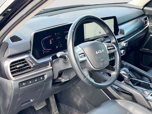 Used 2025 Kia Telluride S AWD/4WD image 9