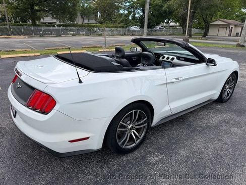 Used 2017 Ford Mustang Premium RWD image 4