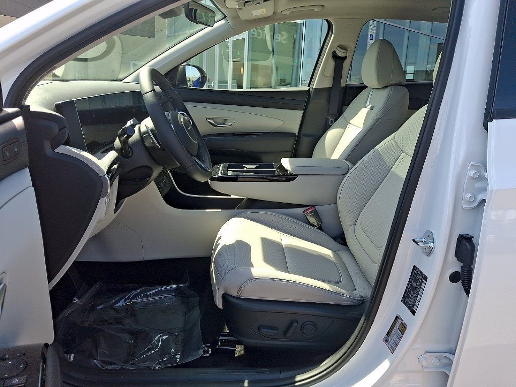 New 2026 Hyundai Tucson Limited FWD image 9