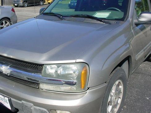 Used 2002 Chevrolet TrailBlazer LT w/ Driver Convenience Pkg image 17