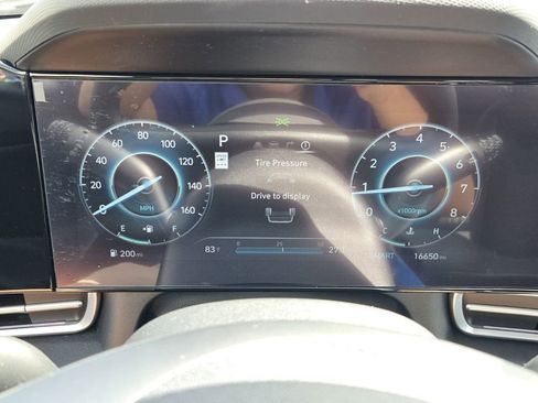 Used 2024 Hyundai Elantra SEL image 25