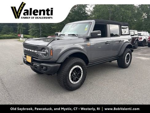 Certified 2023 Ford Bronco Badlands AWD/4WD image 1