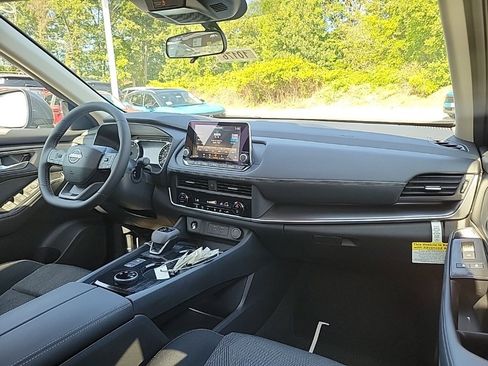 New 2026 Nissan Rogue SV w/ Cold Weather Package image 14