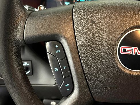 Used 2020 GMC Savana 2500 w/ Driver Convenience Package image 15