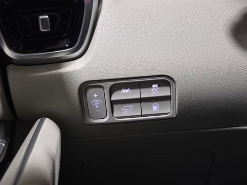 Used 2023 Kia Sorento SX Prestige image 26