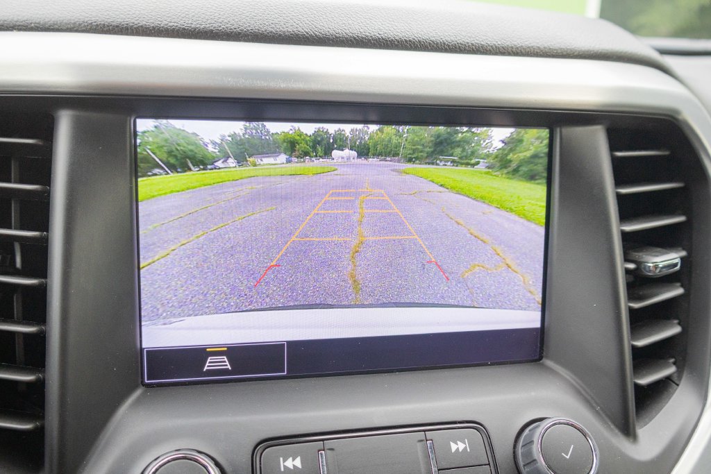 Used 2023 GMC Acadia SLT AWD/4WD image 19