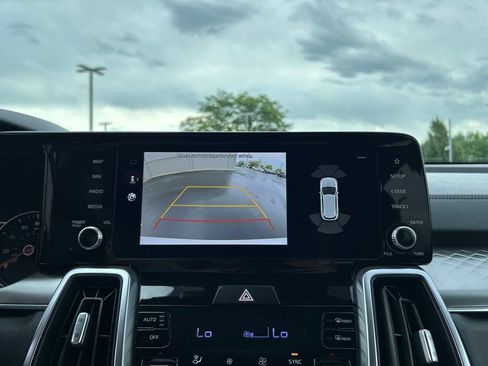 Certified 2023 Kia Sorento EX AWD/4WD image 22