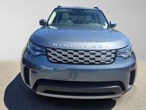 Used 2023 Land Rover Discovery S AWD/4WD image 8