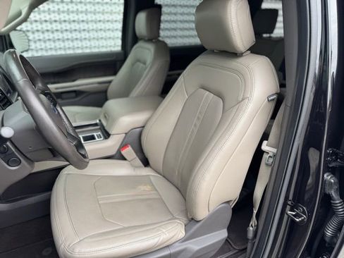 Used 2020 Ford Expedition Limited w/ Special Edition Package image 12