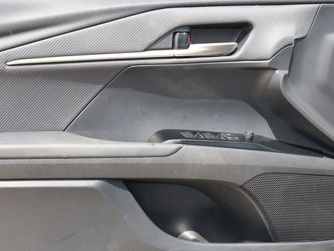 Used 2025 Toyota Camry SE FWD image 25